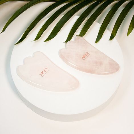Piedra Gua Sha para masaje y relajación - Cuarzo rosa para pies Yeye (1/5)