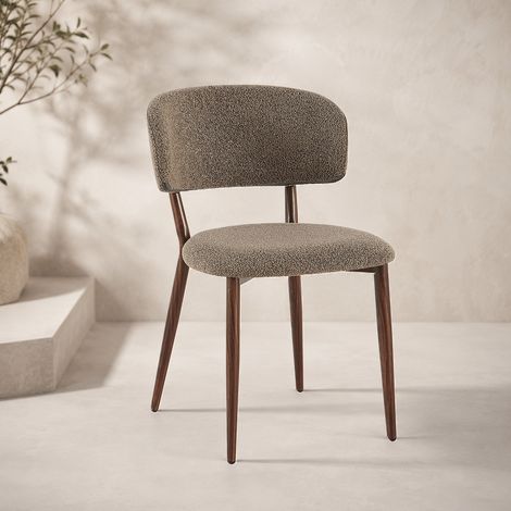 Japandi Esszimmerstuhl Yura Beige – Rahmen in Walnussoptik (1/3)