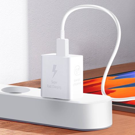 SGS Caricatore da Casa USB-A e USB-C 25W GaN Bianco