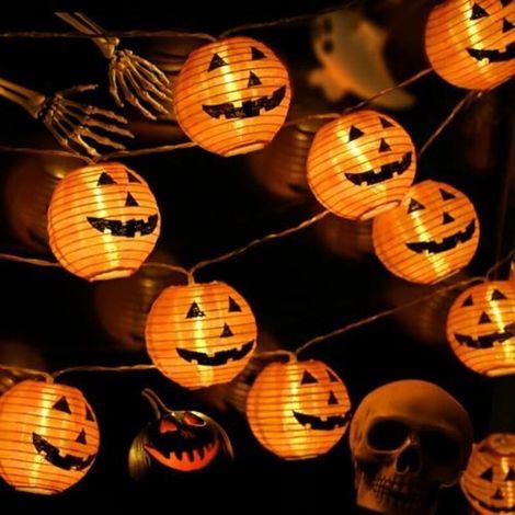 Guirlande lumineuse d'Halloween pour décoration extérieure 2 m avec 10 LED orange en forme de citrouille, fonctionnant sur piles pour fêtes en extérieur et en intérieur, jardin, mariages (1/4)