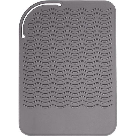Tapis en silicone gris résistant à la chaleur pour fers à friser et autres outils de coiffure. (1/5)