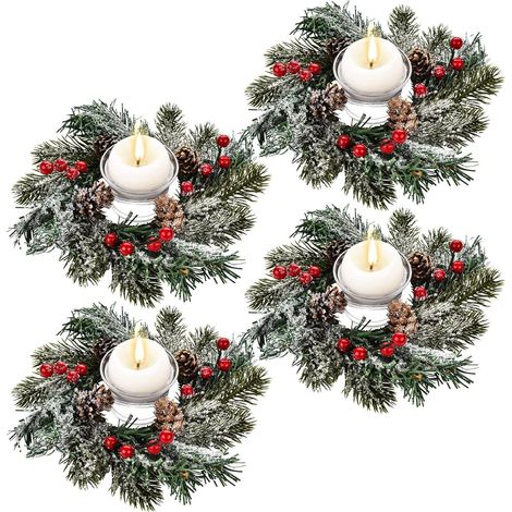 4 Pièces Anneaux de Bougie de Noël, 20CM Couronne de Pommes de Pin Baies Rouges Artificielles Bougeoir en Aiguilles de Pin Enneigées pour Piliers Rustique Mariage Noël Fête Table Décoration (1/5)
