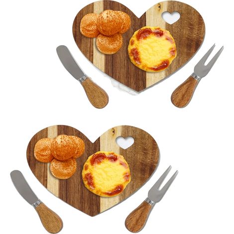 Juego de tabla para embutidos, diseño en forma de corazón, juego completo para servir quesos, madera natural. (1/2)