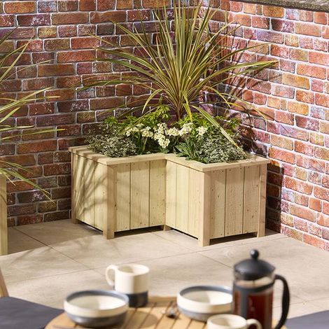 Rowlinson Signature Heritage Corner Planter (1/3)
