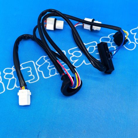 25380-JG01A is a tailgate and trunk switch suitable for Nissan X-Trail T31 models from 2008 to 2015. (1/4)