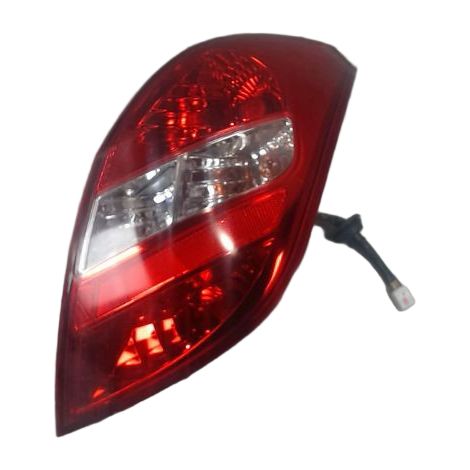 [PRODUIT D'OCCASION] Feu Arriere Droit HYUNDAI I20 ♻️ Ref Oe. 924024p000 - Garantie à vie (1/3)