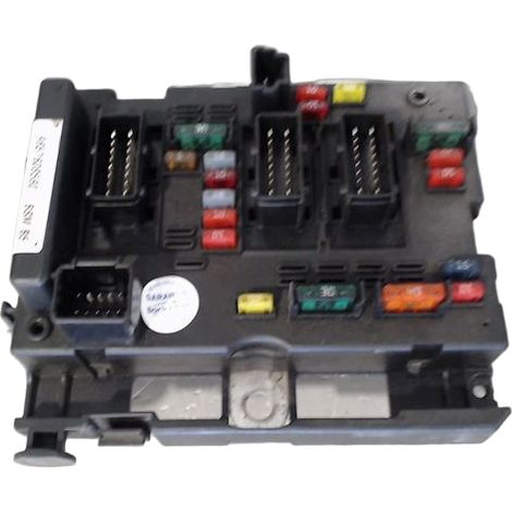 [PRODUIT D'OCCASION] Boite A Fusibles PEUGEOT 206 3p ♻️ Ref Oe. Bsmb5 - Garantie à vie (1/4)