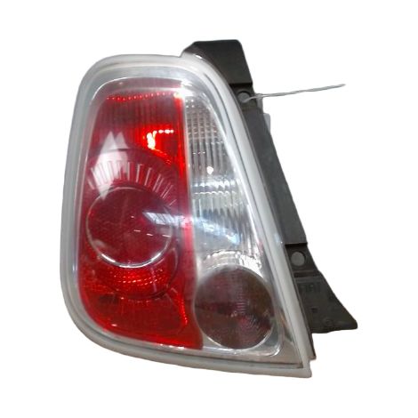 [PRODUIT D'OCCASION] Feu Arriere Gauche  FIAT 500 2007- ♻️ Ref Oe. 51885548 - Garantie à vie (1/3)