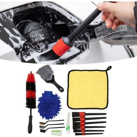 Kit di pulizia auto da 15 pezzi, spazzole di precisione per auto, camion, moto e biciclette. (1/5)