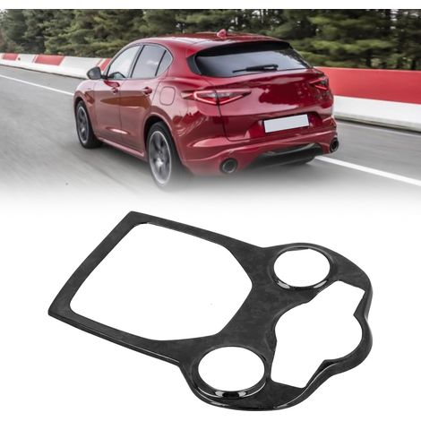 Fahrzeugmodifikation: Alfa Romeo Stelvio Giulia 2017-19, große geschmiedete Carbonfaser-Schaltkulisse vorne. (1/5)