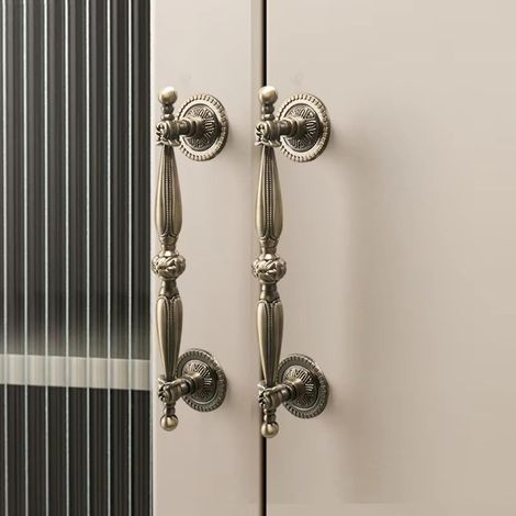 Poignée de porte meuble en bronze antique, style rustique (1/3)