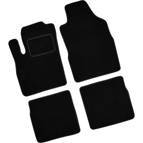 Fiat Panda II 03-12. Tappetini auto in velluto e spazzole tergicristallo. (1/4)