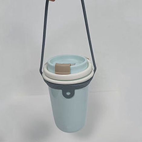 Porte-gobelet en silicone réutilisable et portable pour boissons, idéal pour les voyages et les activités de plein air (gris) (1/5)