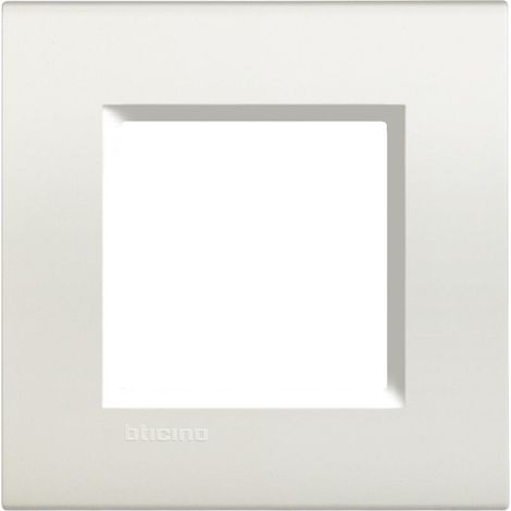 Bticino – Plaque 2 modules blanc en technopolymère – Fixation snap-in – Compatible série Livinglight – LNA4802BI
