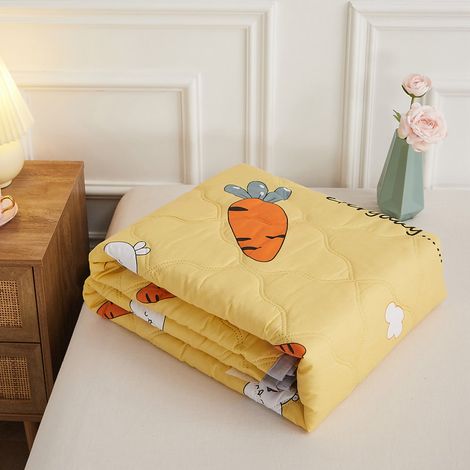 Couverture climatisée d'été lavable en machine 180x200 cm - Légère, respirante et portable pour un confort optimal (1/5)