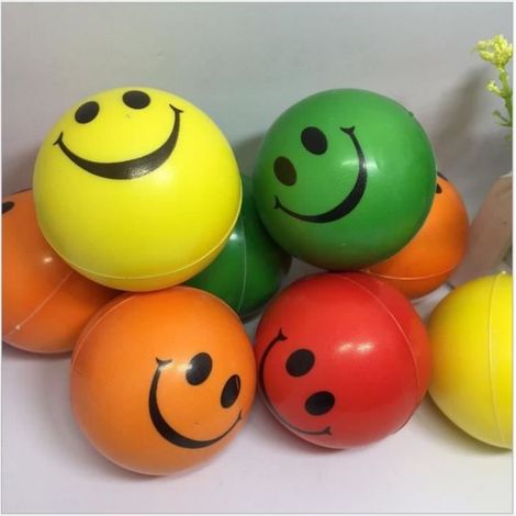Lot de 12 balles anti-stress en mousse pour évacuer le stress/anxiété - Xcool-art (1/3)