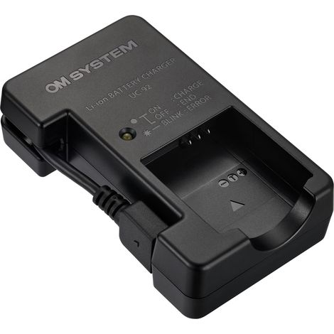 OM SYSTEM UC-92 Caricabatterie agli ioni di litio per LI-90B/LI-92B (per es. OM SYSTEM TG-7, Olympus TG-6, Olympus TG-5, Olympus dictation machine DS-9500)