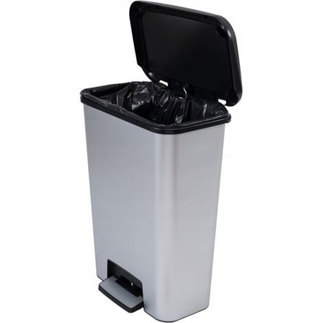 Cestino Curver Compacta con pedale 50 L grigio effetto metallo 80 % plastica riciclata (1/4)