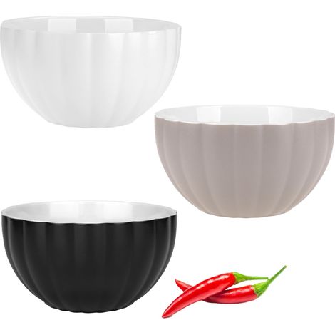Juego de 3 ensaladeras de porcelana color nube de 600 ml, color negro, blanco y beige, acabado mate, convexo, con patrón de rayas. (1/4)