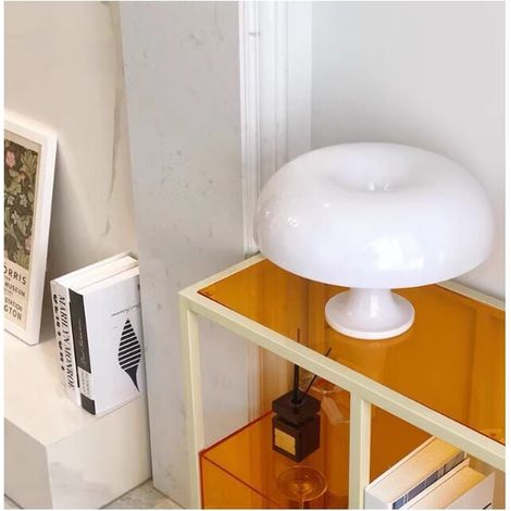 Lámpara de mesa con forma de hongo, estilo nórdico, moderna y sencilla, ideal para dormitorio, mesita de noche, lectura, color blanco, con enchufe. (1/5)