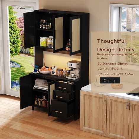 Armoire de cuisine, buffet, lumières décoratives contrôlées par appareil électronique, 2 ports USB, 2 prises électriques. Les compartiments sont réglables. Il y a 3 tiroirs (1/5)
