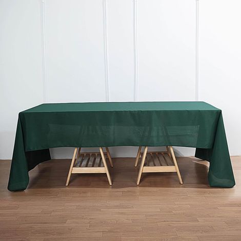 Nappe rectangulaire verte en polyester (147 cm x 259 cm) – infroissable et durable – idéale pour les fêtes et les événements. (1/5)