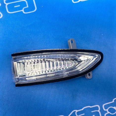 26160-3RA0A is suitable for Nissan 12-18 Teana, 16-18 Tiida, 12-15 Sylphy B17 reversing mirror lights. (1/4)