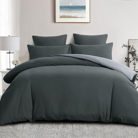 Housse de Couette 220x240 Réversible - Parure de Lit Bicolore Adulte 2 Personnes avec Fermeture éclair, Parure Housse Coutte 240 x 220 avec 2 Taie Oreiller 65x65, Anthracite et Gris Clair (1/5)