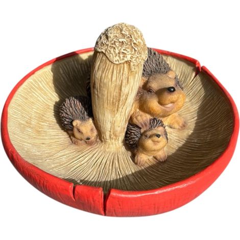 Dekofigur Igel mit Tränke 18,5 x 19 cm bunt