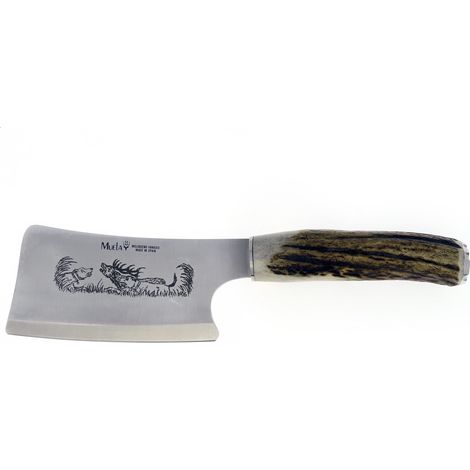 Ascia Muela, modello HC-13A. Ascia con manico in corno di cervo e tacco inossidabile. Lama in acciaio Mova con 16 cm. Include fodero in pelle marrone + carta regalo multiuso.