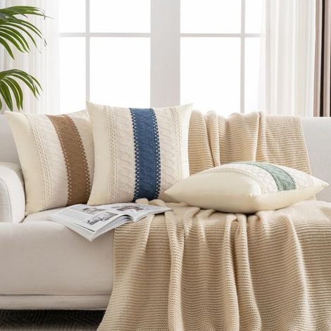 Zwei Baumwollkissenbezüge 45x45 cm in Marineblau mit geflochtener,böhmischer Struktur im modernen Design für Sofa,Balkon und Außenbereich (1/4)