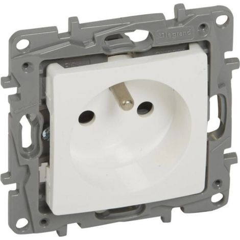 Enchufe individual Niloe con/sin obturador, 16 A, 250 V, color blanco, 764527