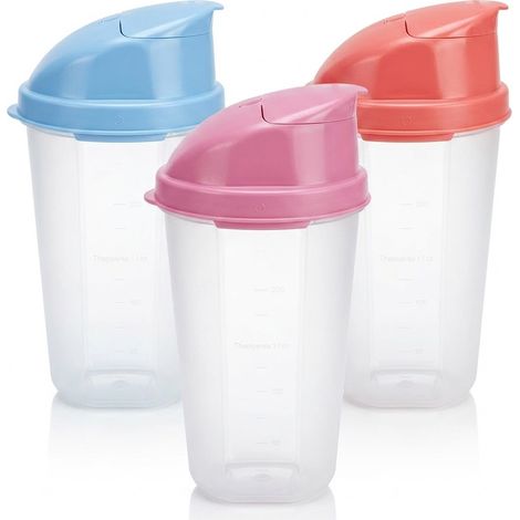 Set 3 Shaker Graduati BOTTIGLIA 500ml Tappo Versa Facile a Clip Scala Dosatrice  Contenitore in Plastica Multiuso Dosatore Liquidi per Bevande Latte e Caffè Colori Assortiti