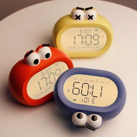 Reloj despertador LED para niños con luz nocturna y múltiples alarmas [Pantalla digital a color con función de repetición] – Plástico, pantalla grande, 3 alarmas, varias funciones, verde (1/5)