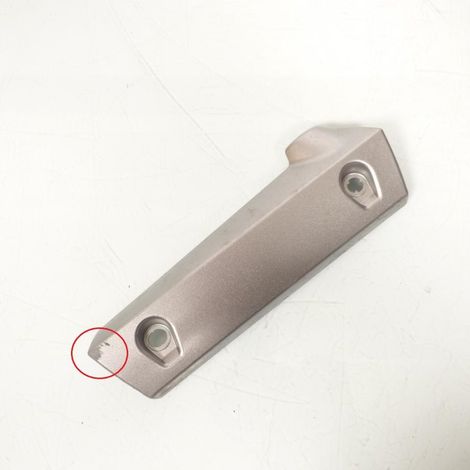 [PRODUIT D'OCCASION] Protection droite de radiateur origine pour Yamaha 600 FZ6 (1/3)