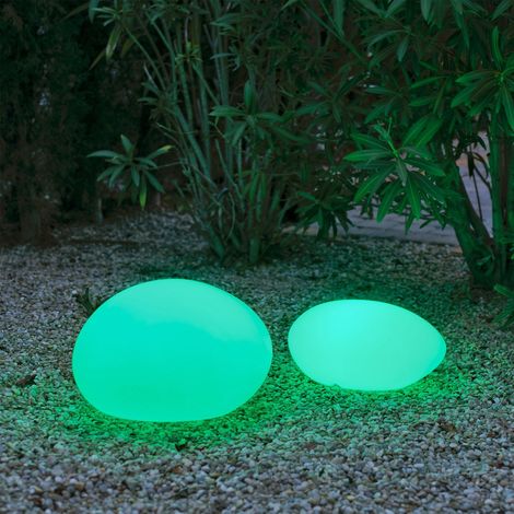 PETRA 60 cm Figura luminosa decorativa altamente resistente. Carica solare e luce LED RGB. Prodotto in Spagna (1/4)