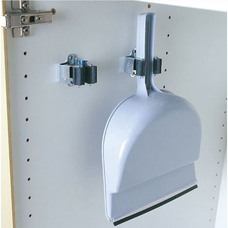 ATTACHE ACIER FIX PR USTENSILE A MANCHE TYPE BALAI