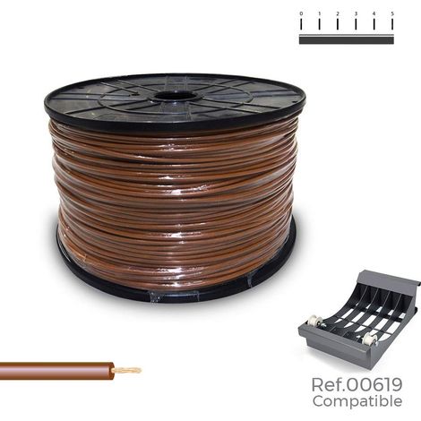 Carrete de cablecilio flexible 2,5 mm color marrón, con una bobina de gran capacidad de 800 m. Dimensiones: Ø400x200 mm, ideal para proyectos eléctricos duraderos.
