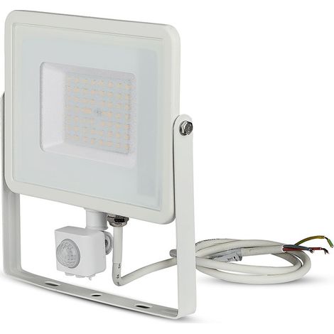 V-TAC PRO VT-50-S projecteur LED 50W chip samsung smd avec sensor PIR 3000K slim blanc IP65 - SKU 466 (1/10)