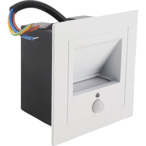 Applique angolare a LED da incasso Toivize con sensore di movimento, luce bianca calda, grado di protezione IP65, in ferro smaltato, 85x85 mm. (1/5)