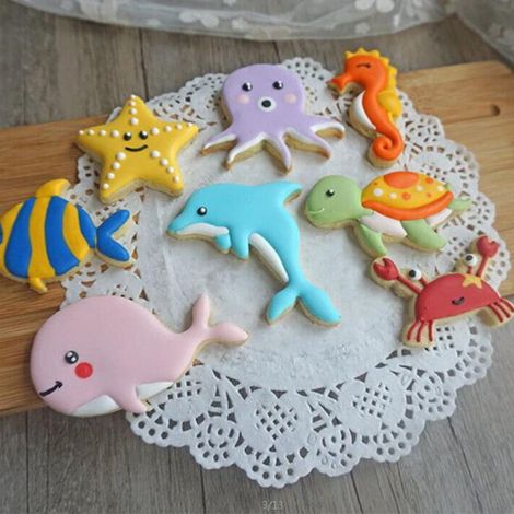 Emporte-pièce Poisson - Moule Pâtisserie En Plastique Pour Décoration De Gâteaux Et Chocolats - 8 Pièces (1/5)
