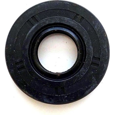 61141-17150 - Joint Spi pour KUBOTA (1/2)