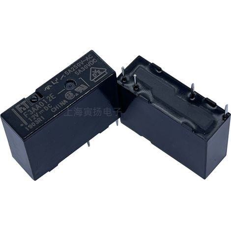 Relais Fujitsu F3AA012E 12VDC 5A 4 broches normalement ouvert, neuf, importé d'origine, pour utilisation avec un automate programmable.