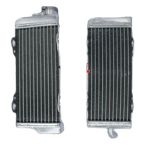 Radiador intercooler de competición, construcción de aluminio, dimensiones 67 cm x 32 cm x 7,6 cm, compatible con modelos GAS GAS 2002-2004, rendimiento de refrigeración mejorado, reemplazo directo. (1/3)