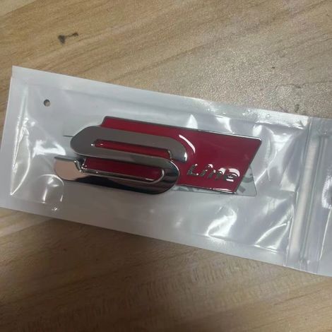 (Rouge argenté) Convient pour Audi sline 3D ABS Quattro, autocollant décoratif pour coffre arrière, carrosserie et style automobile A1 A2 A3 A4 A5 A7 Q1 Q2 Q3 Q4 RS TT Q5 Q6 Q7 (1/4)