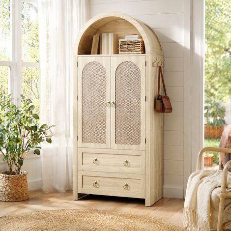Aparador vitrina arqueado de MDF color roble con puertas efecto ratán y 2 cajones (1/5)