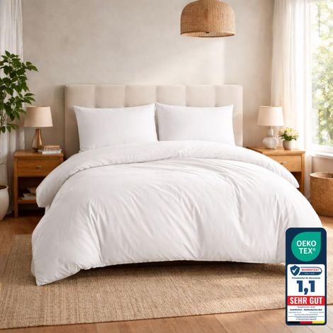 Housse de Couette 3 pièces Super Douce 240x220 cm + 2 taies d'oreiller 40x80 cm, 100% Microfibre brossée, Blanc (1/5)