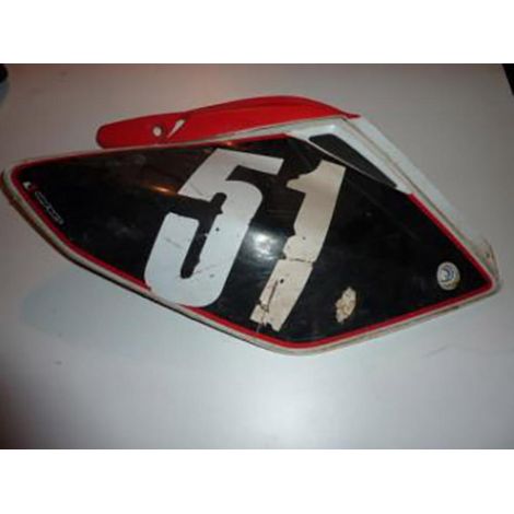 [PRODUIT D'OCCASION] Cache latéral droit origine pour moto Honda 250 CRF 83510