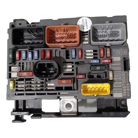 [PRODUIT D'OCCASION] Boite A Fusibles CITROEN C4 2008- ♻️ Ref Oe. 9807028780 - Garantie à vie (1/5)