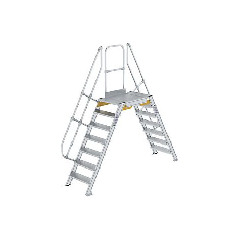 MUNK  Ponte  portata totale 300 kg  9 gradini  piattaforma